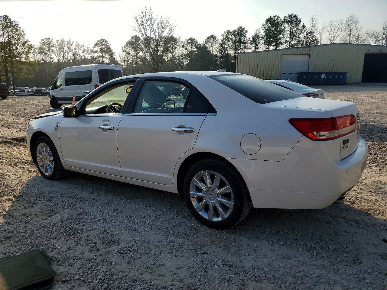 2010 LINCOLN MKZ photo 2