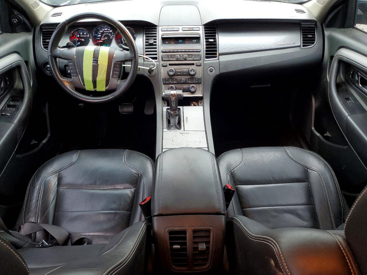 2011 FORD TAURUS SEL photo 8