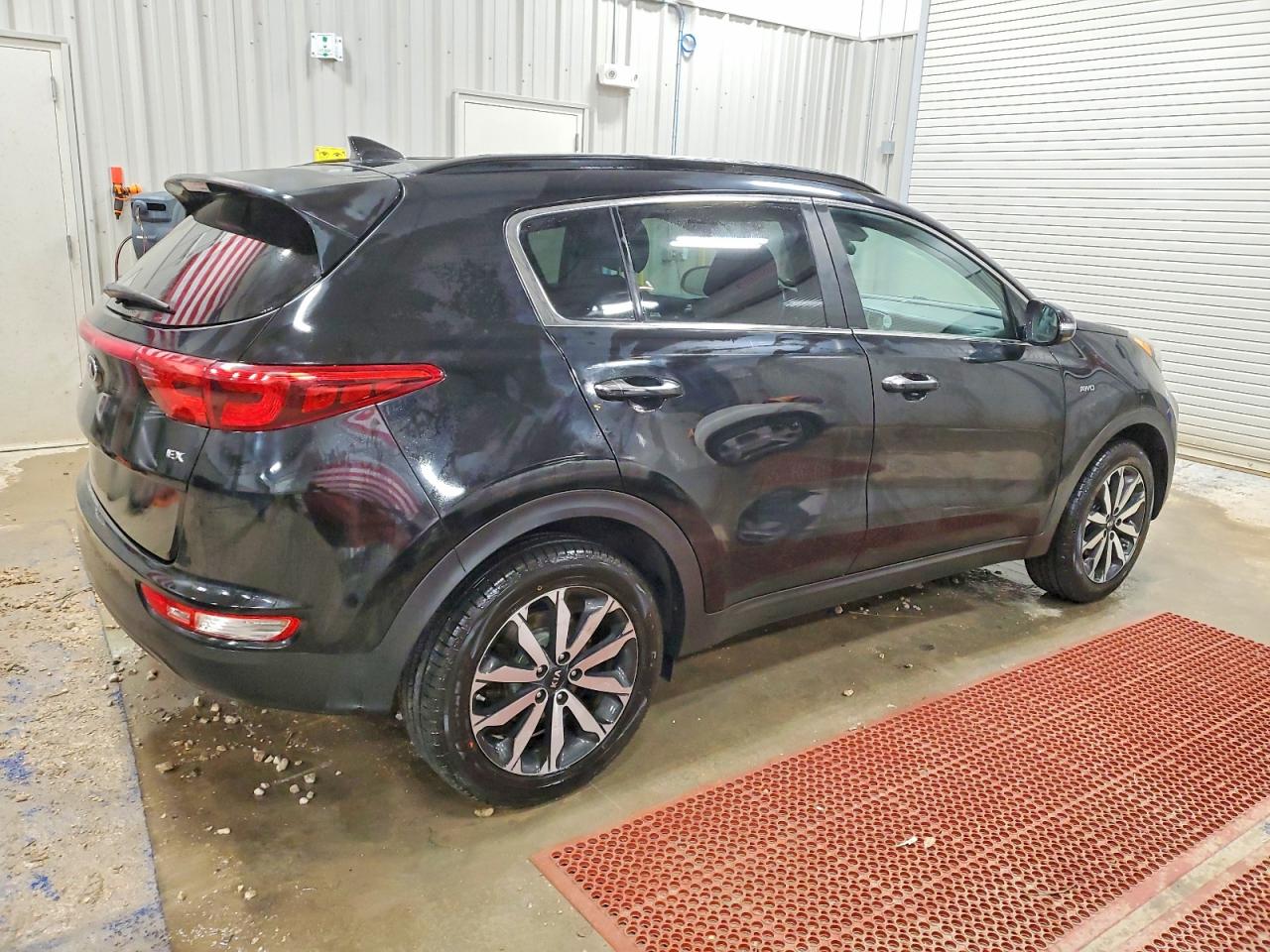 2018 KIA SPORTAGE EX photo 3