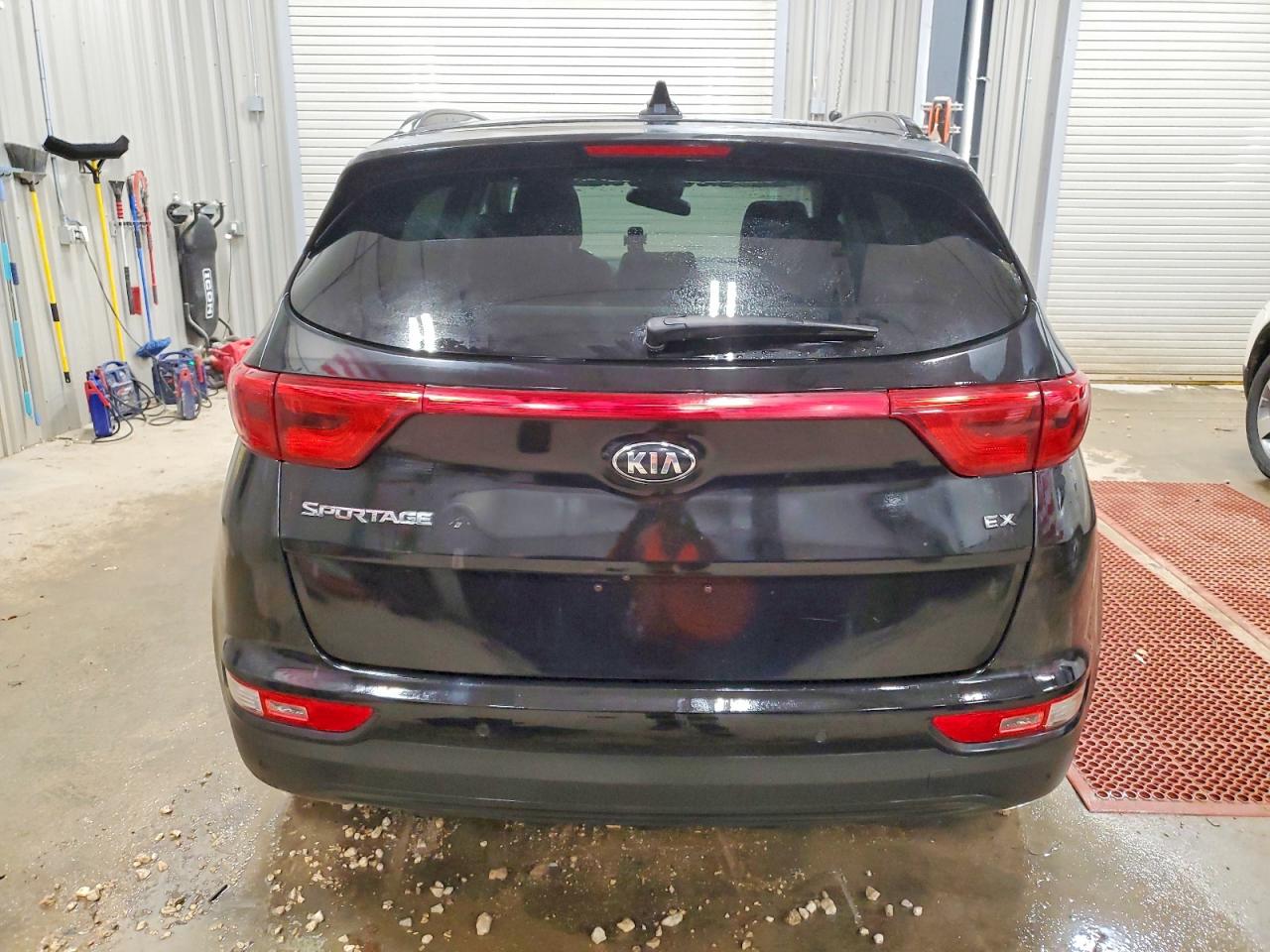 2018 KIA SPORTAGE EX photo 6