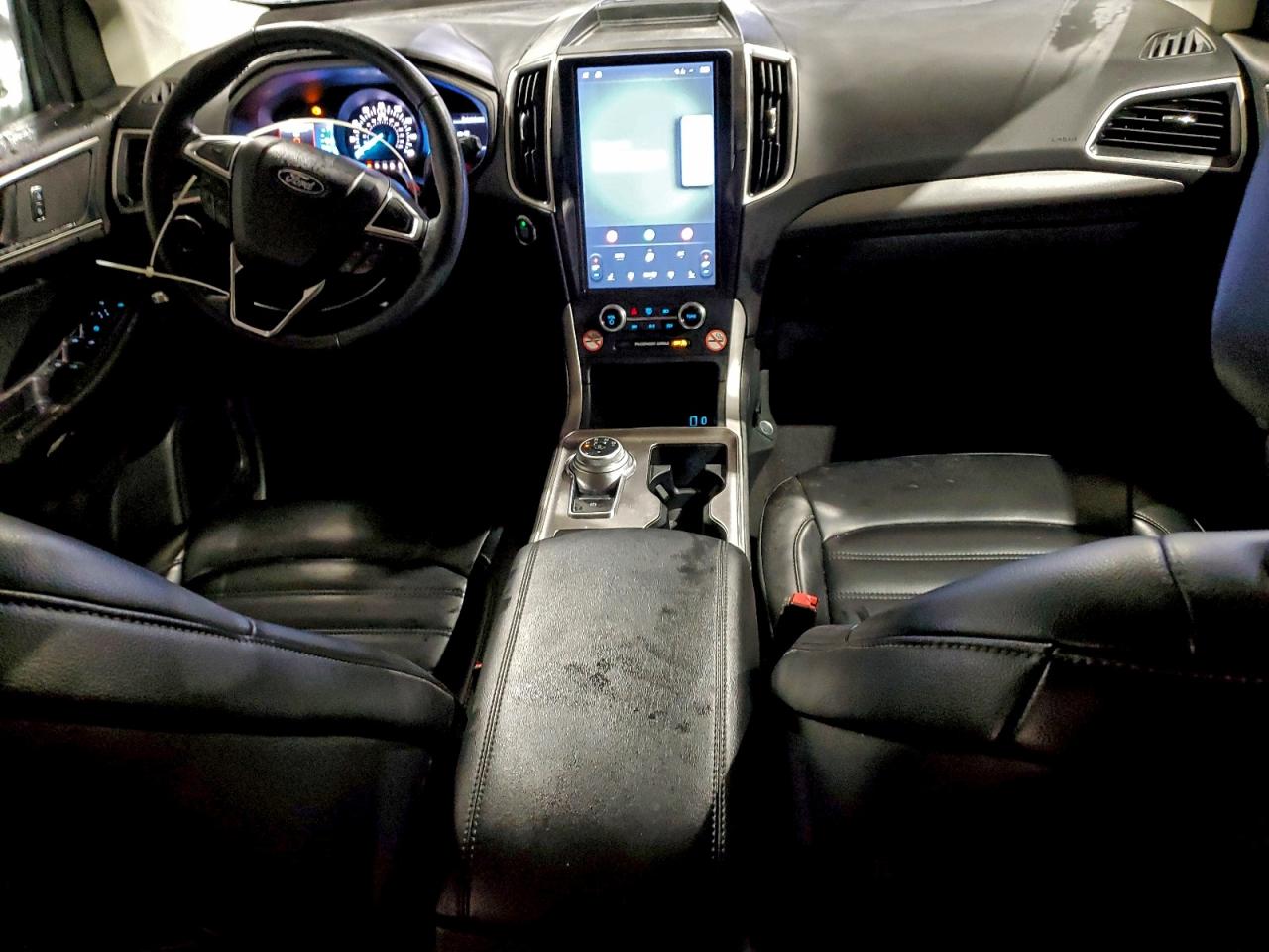 2024 FORD EDGE SEL photo 8