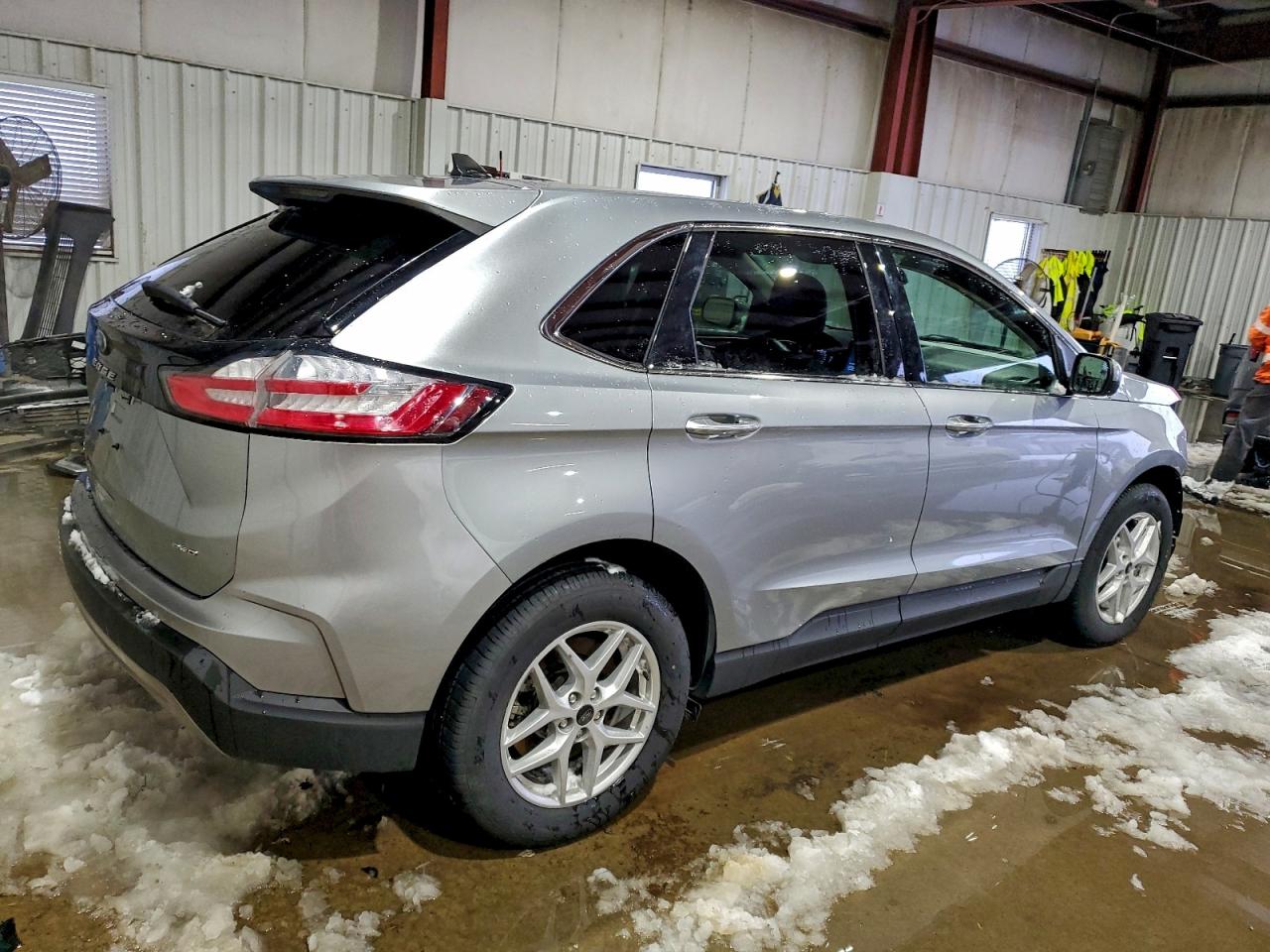 2024 FORD EDGE SEL photo 3