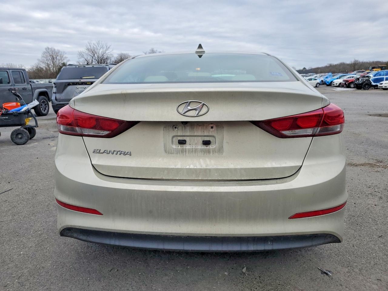 2018 HYUNDAI ELANTRA SEL photo 11
