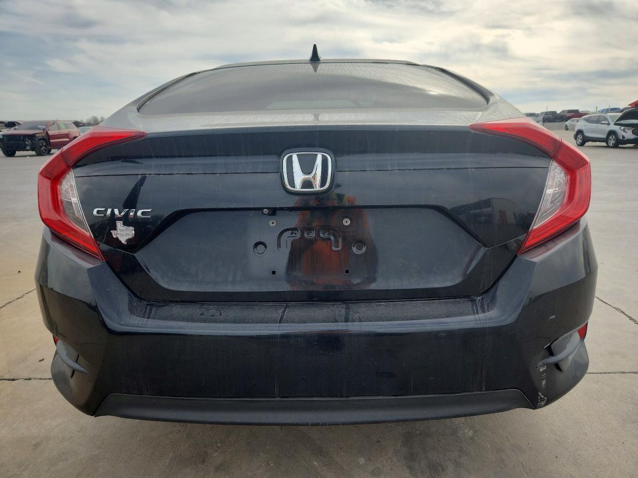 2017 HONDA CIVIC EX photo 6