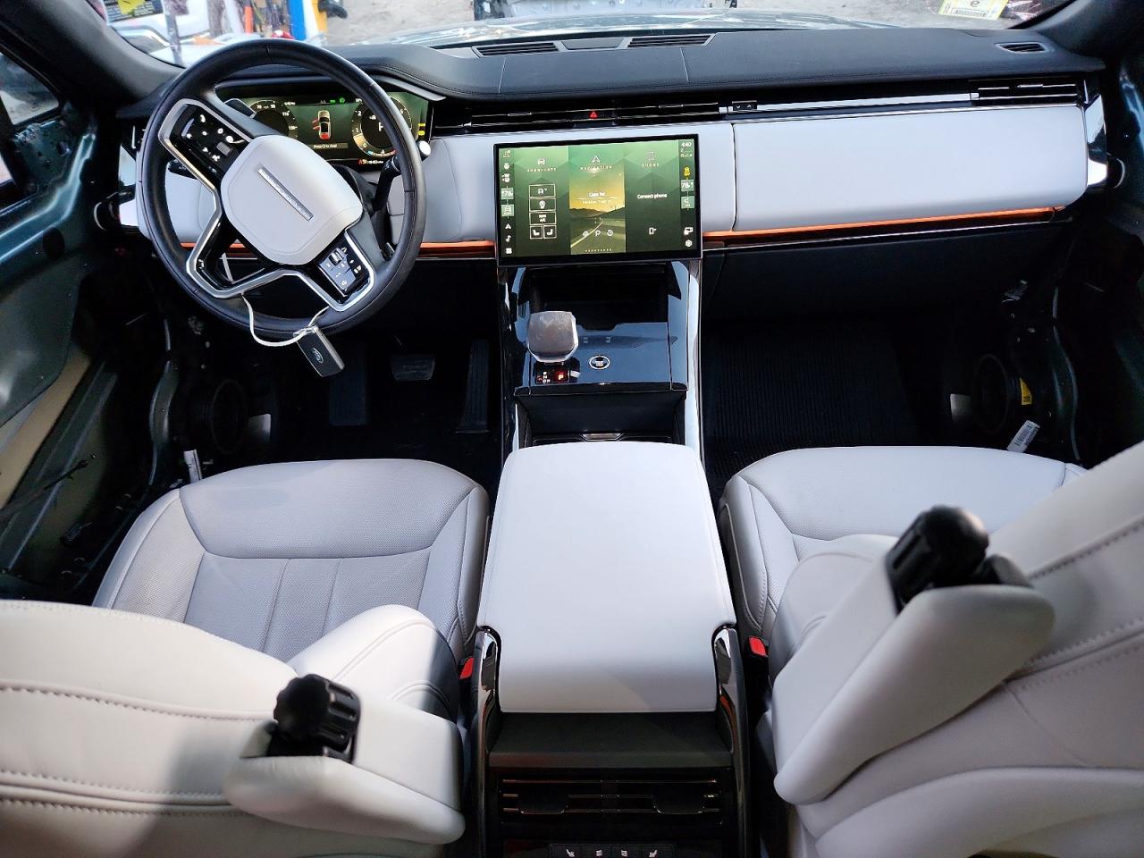2024 LAND ROVER RANGE ROVER SPORT SE photo 8
