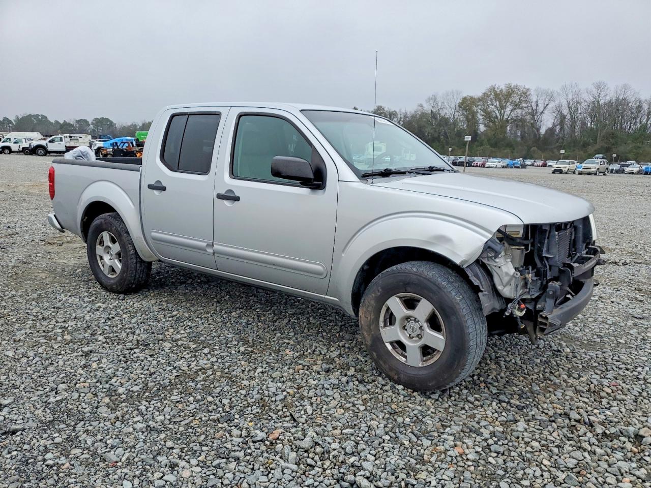 2006 NISSAN FRONTIER CREW CAB LE photo 4