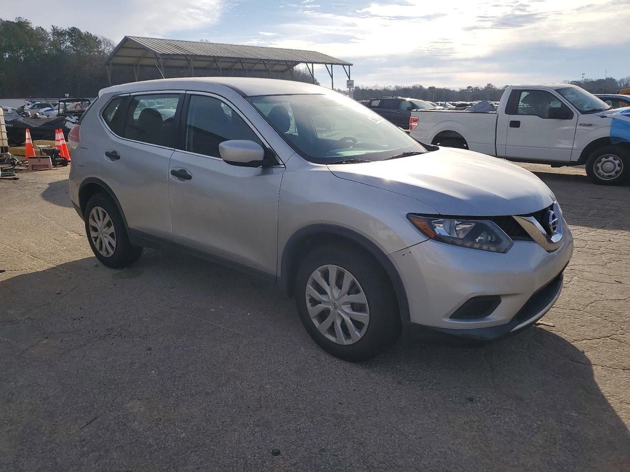 2016 NISSAN ROGUE S photo 4