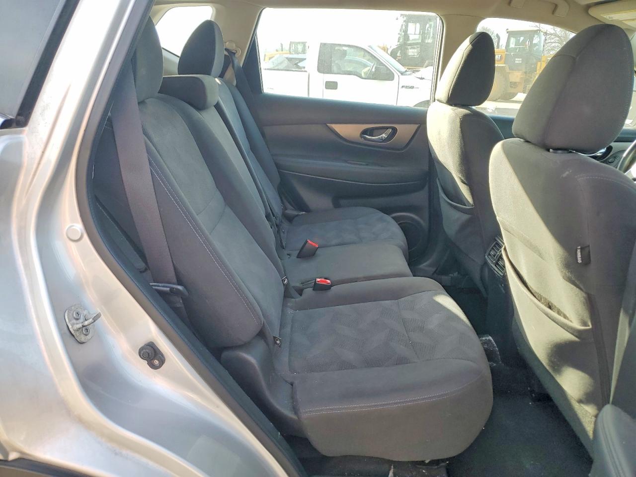 2016 NISSAN ROGUE S photo 11