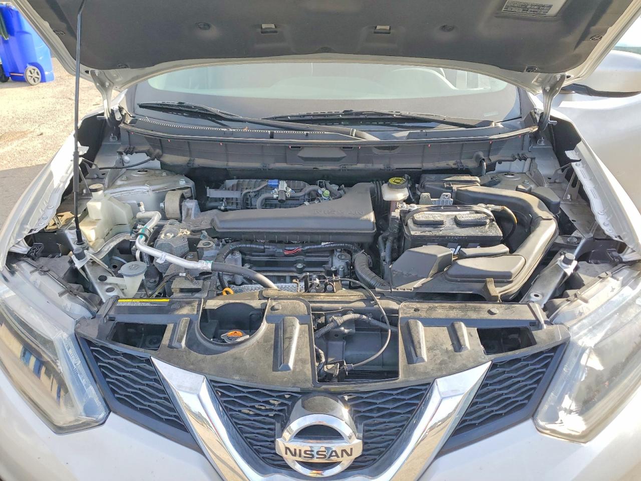 2016 NISSAN ROGUE S photo 12