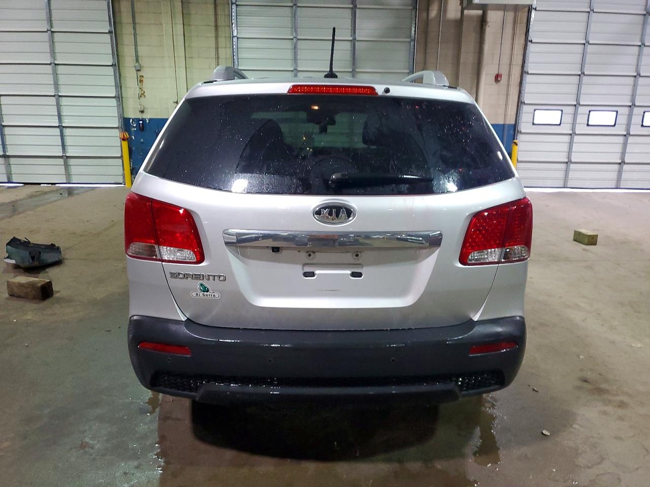 2011 KIA SORENTO BASE photo 6