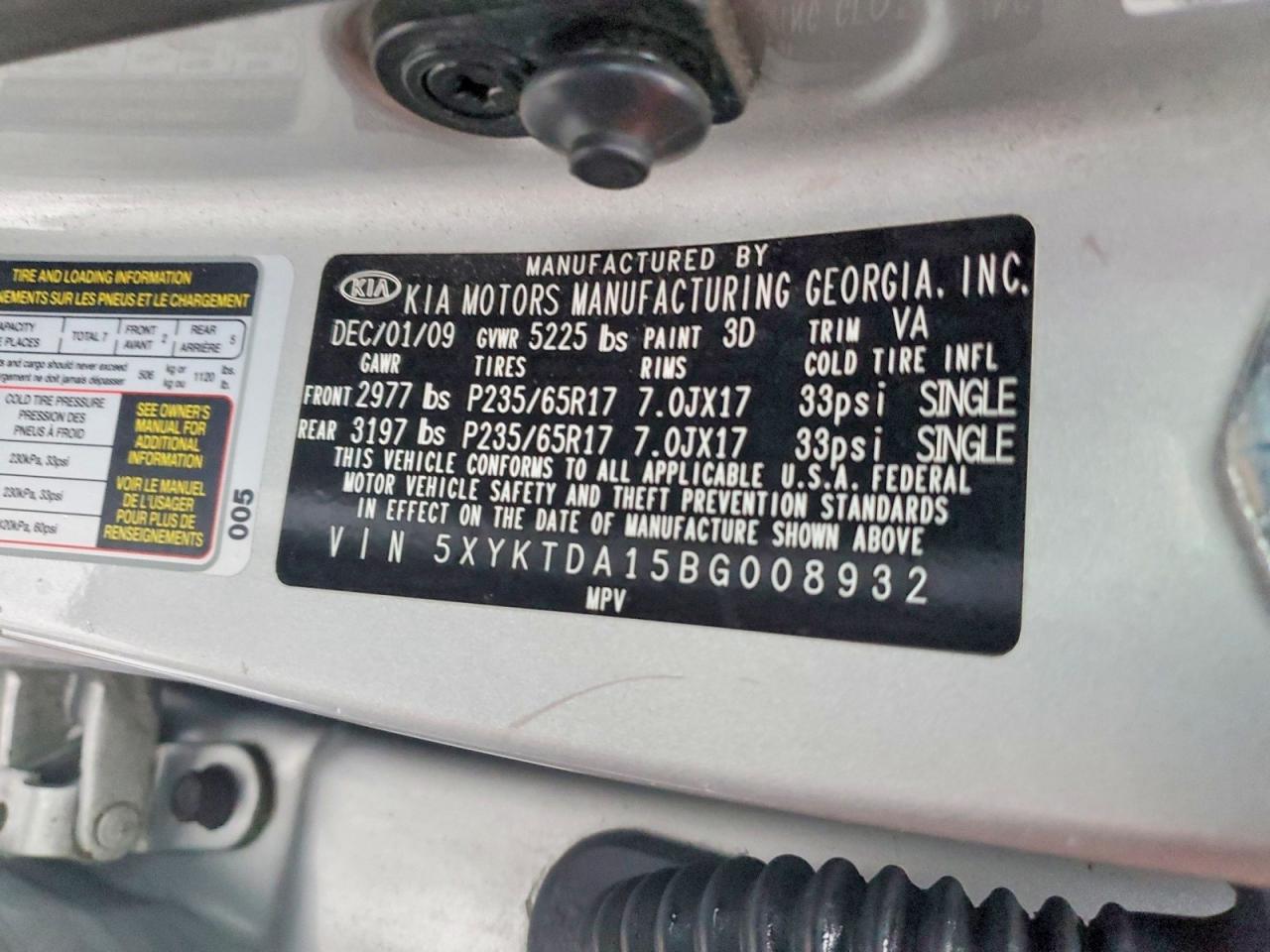 2011 KIA SORENTO BASE photo 13