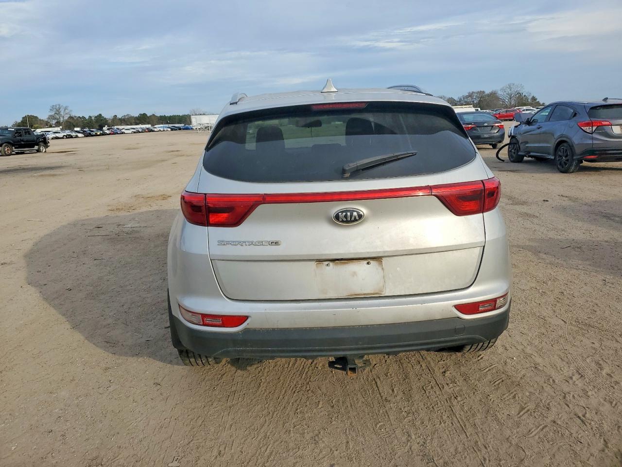 2017 KIA SPORTAGE LX photo 6