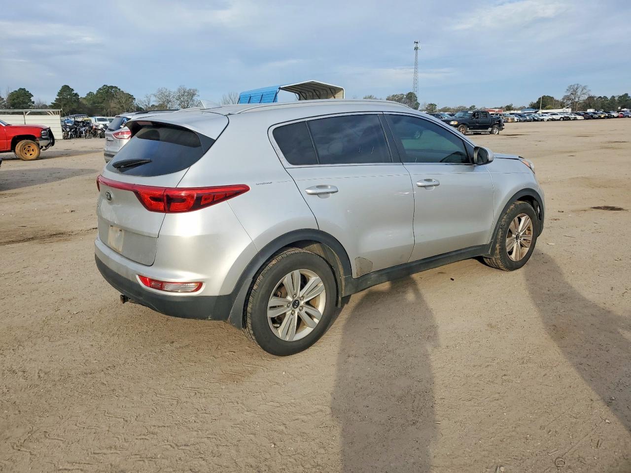 2017 KIA SPORTAGE LX photo 3