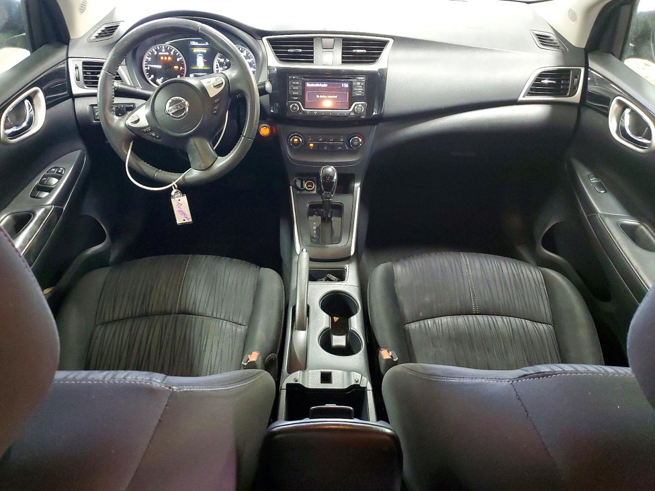 2017 NISSAN SENTRA S photo 8