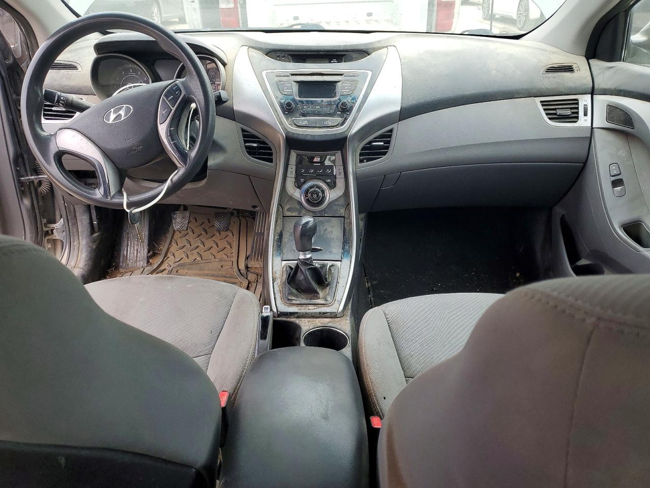 2013 HYUNDAI ELANTRA GLS photo 8