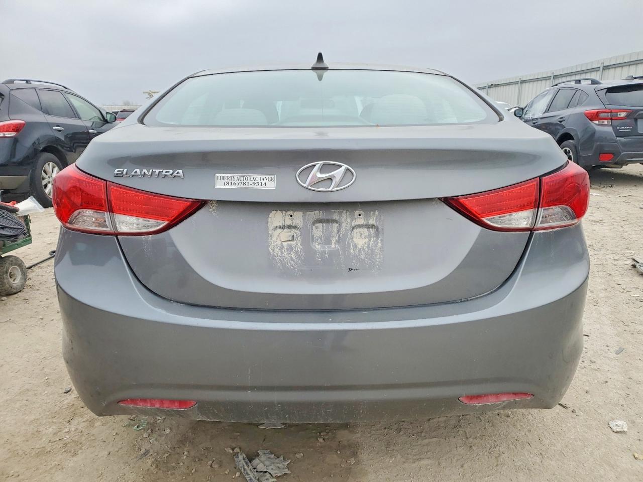 2013 HYUNDAI ELANTRA GLS photo 6