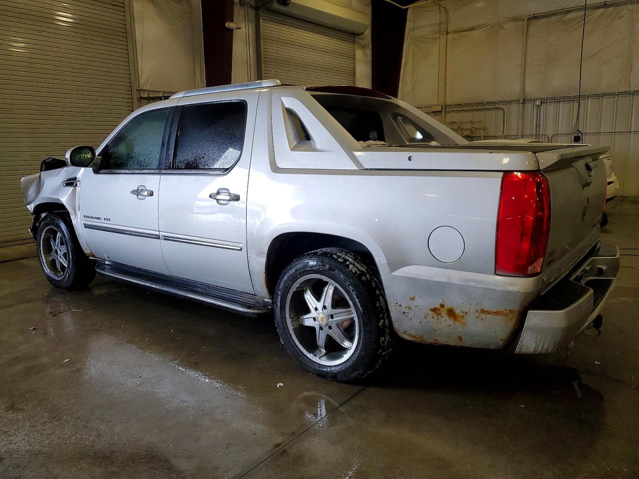 2010 CADILLAC ESCALADE EXT LUXURY photo 2