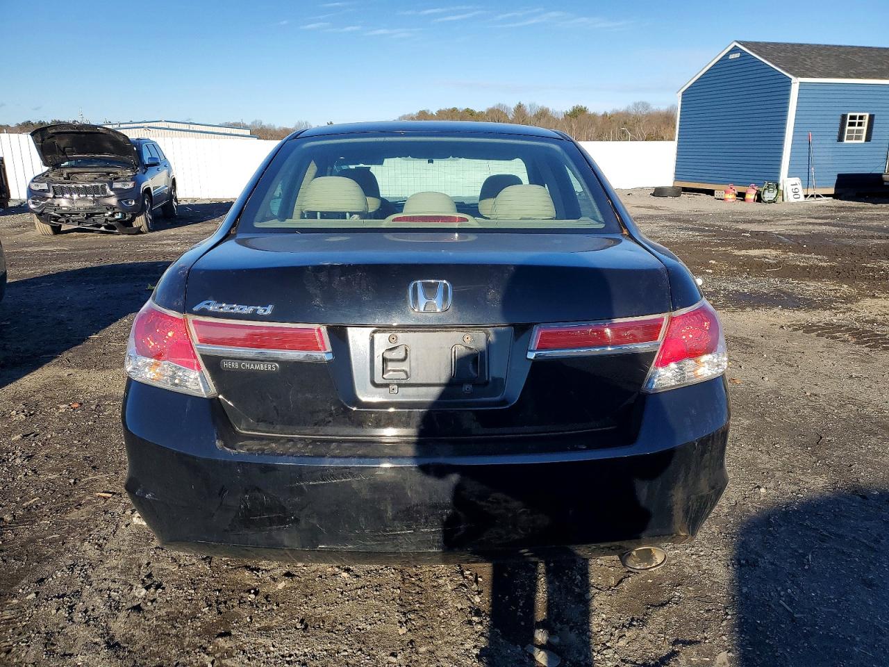 2011 HONDA ACCORD LX photo 6