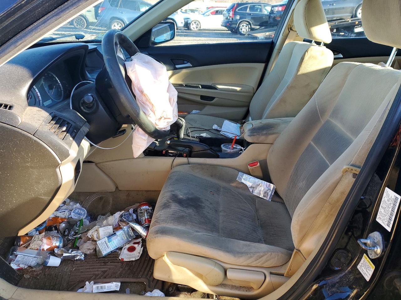 2011 HONDA ACCORD LX photo 7