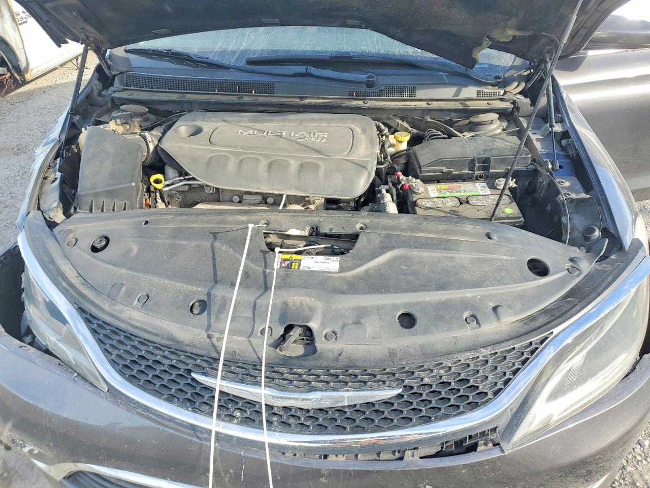 2015 CHRYSLER 200 LIMITED photo 11