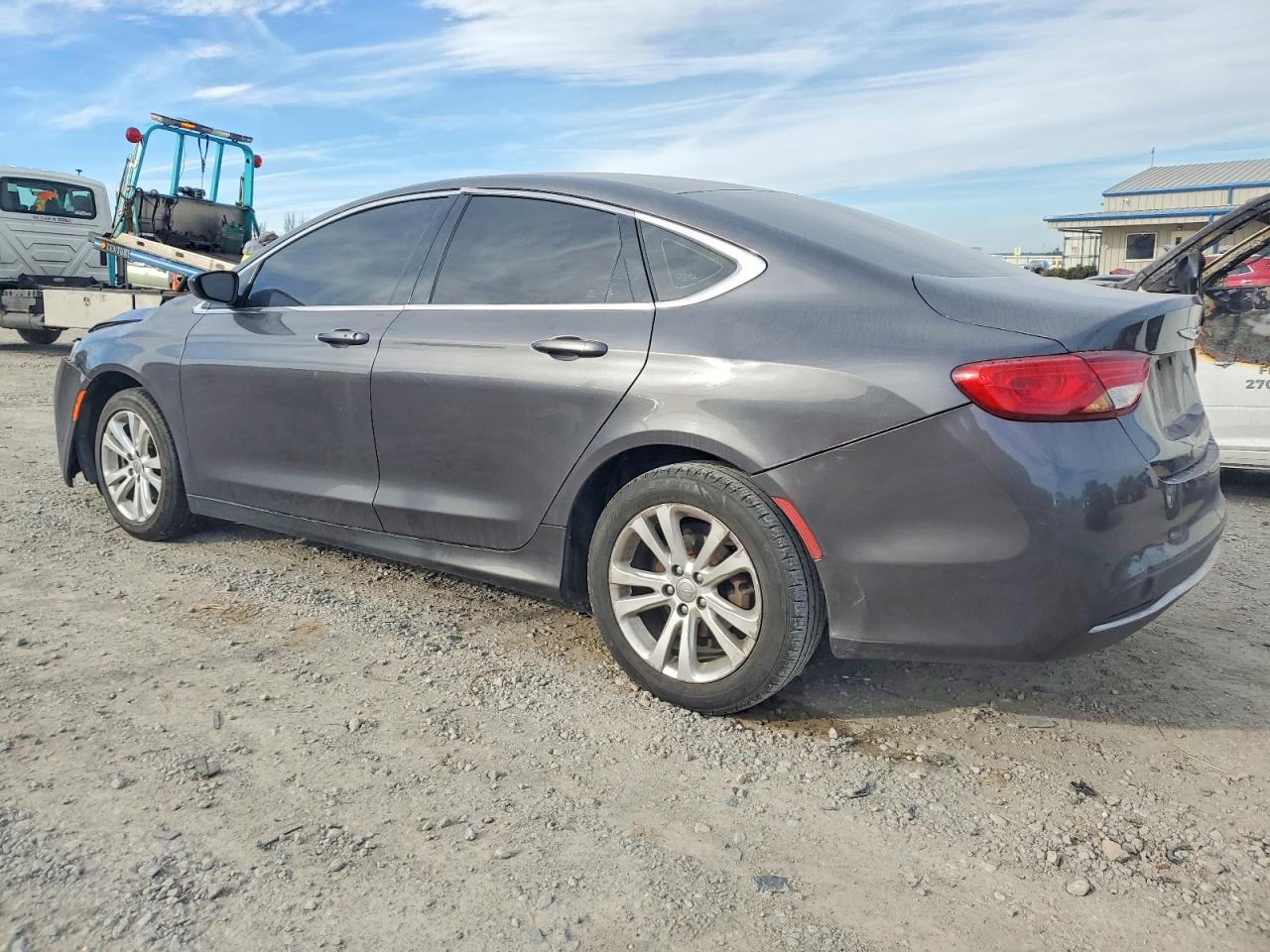 2015 CHRYSLER 200 LIMITED photo 2