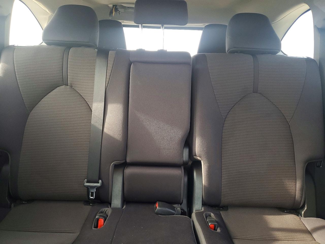 2023 TOYOTA HIGHLANDER L photo 10
