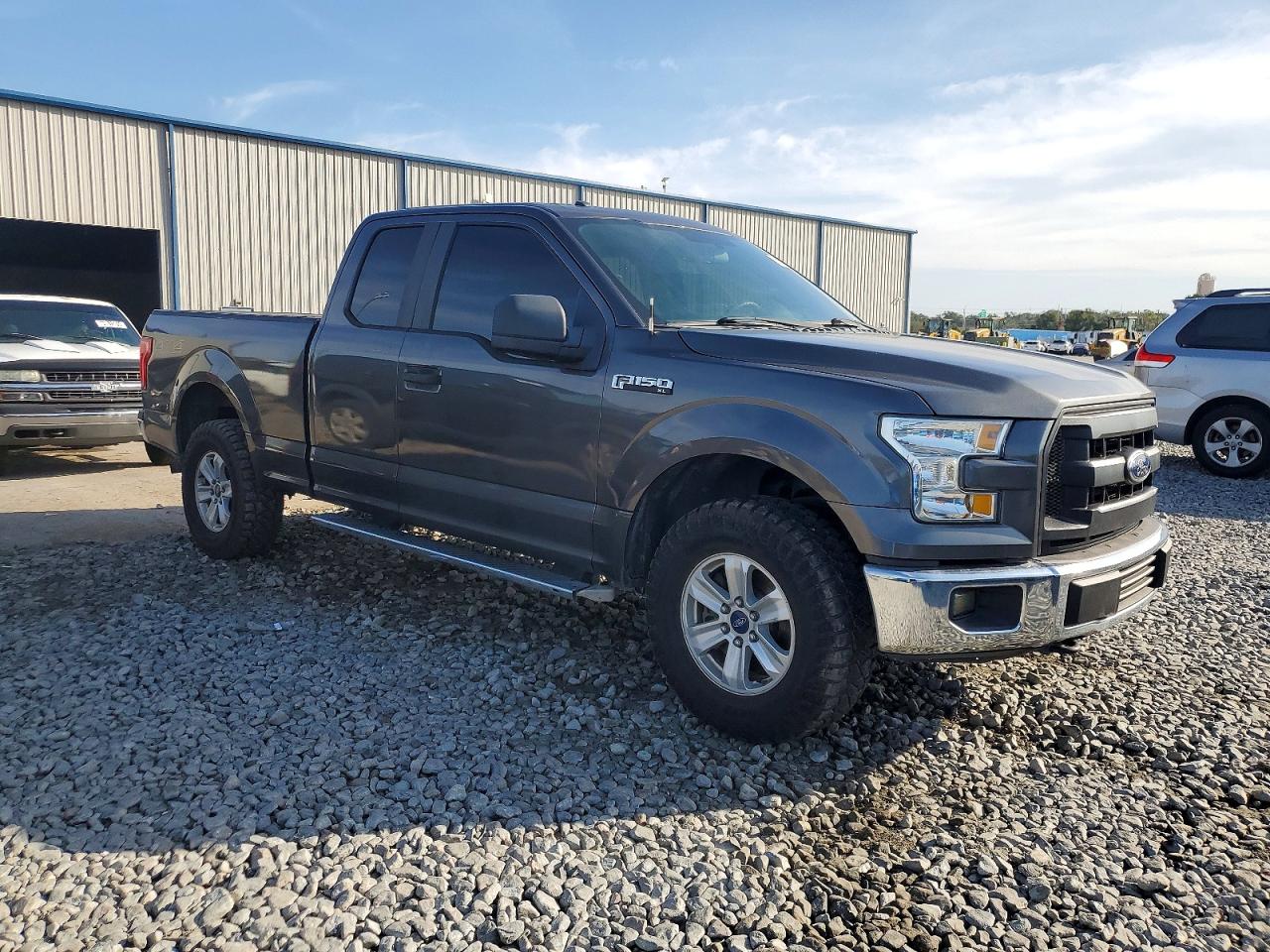 2015 FORD F150 SUPER CAB photo 4