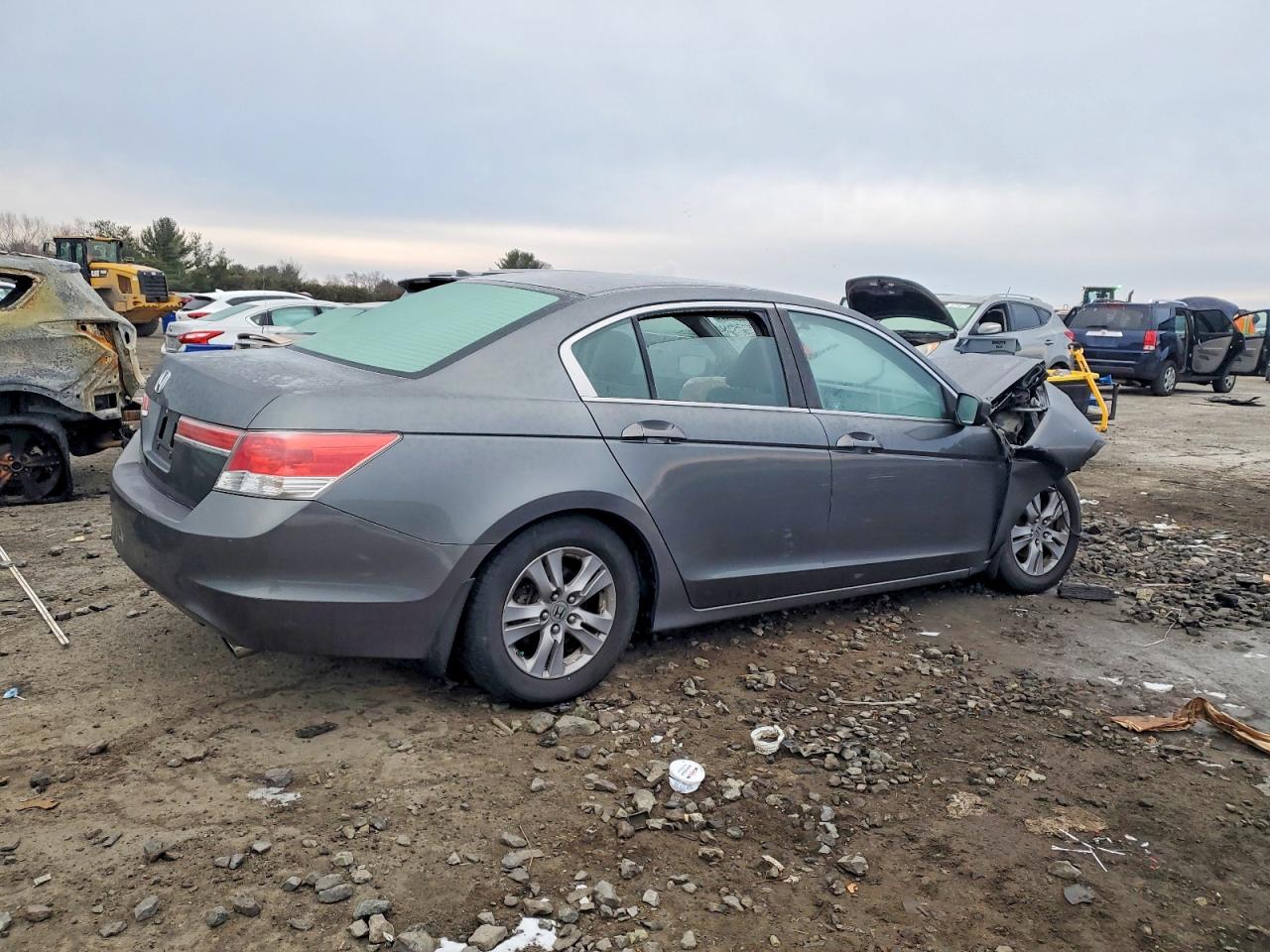 2012 HONDA ACCORD LXP photo 3