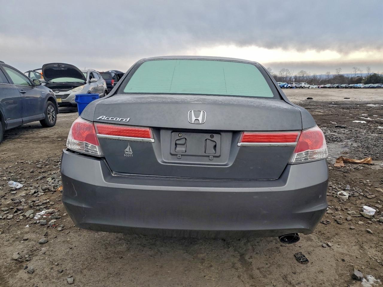 2012 HONDA ACCORD LXP photo 6
