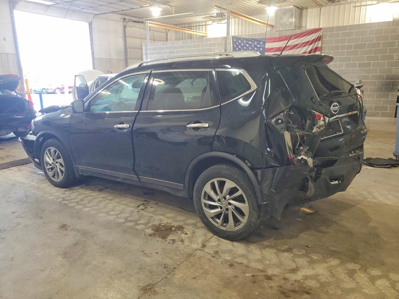 2014 NISSAN ROGUE photo 2