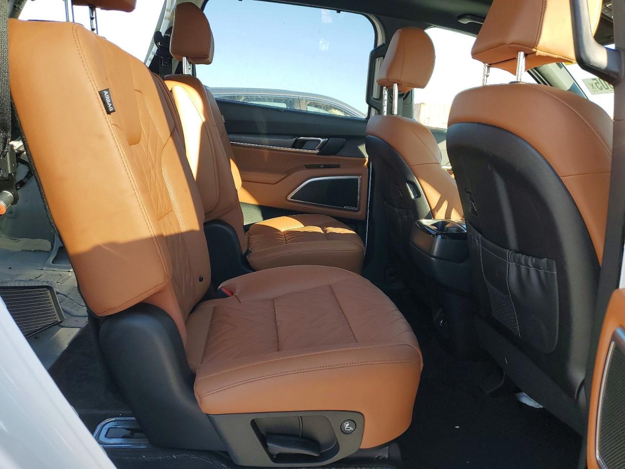2025 KIA TELLURIDE EX photo 10