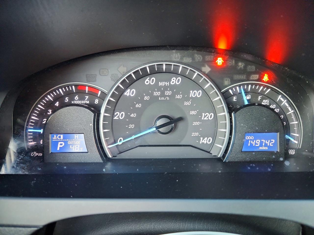2015 TOYOTA CAMRY LE photo 9