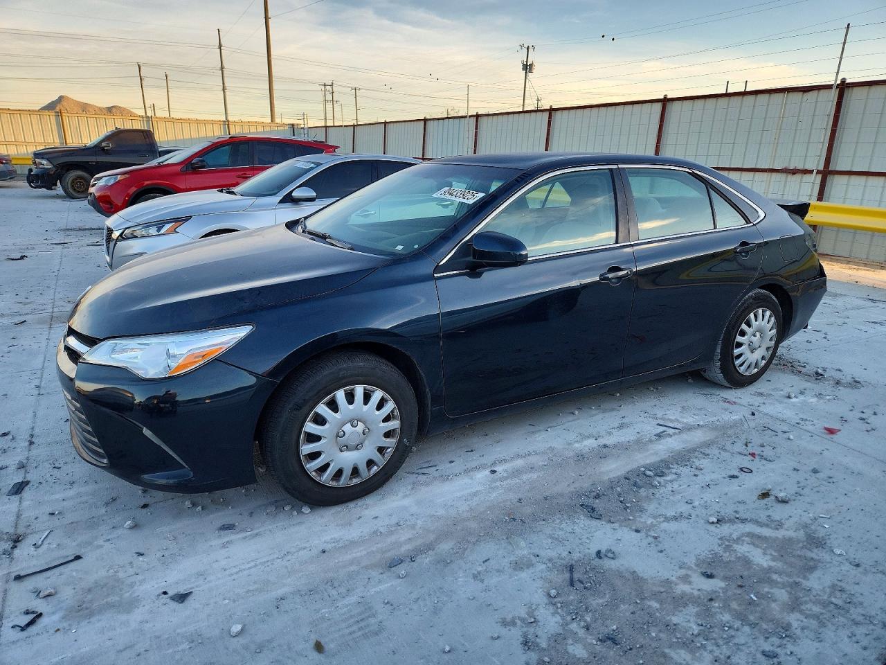 2015 TOYOTA CAMRY