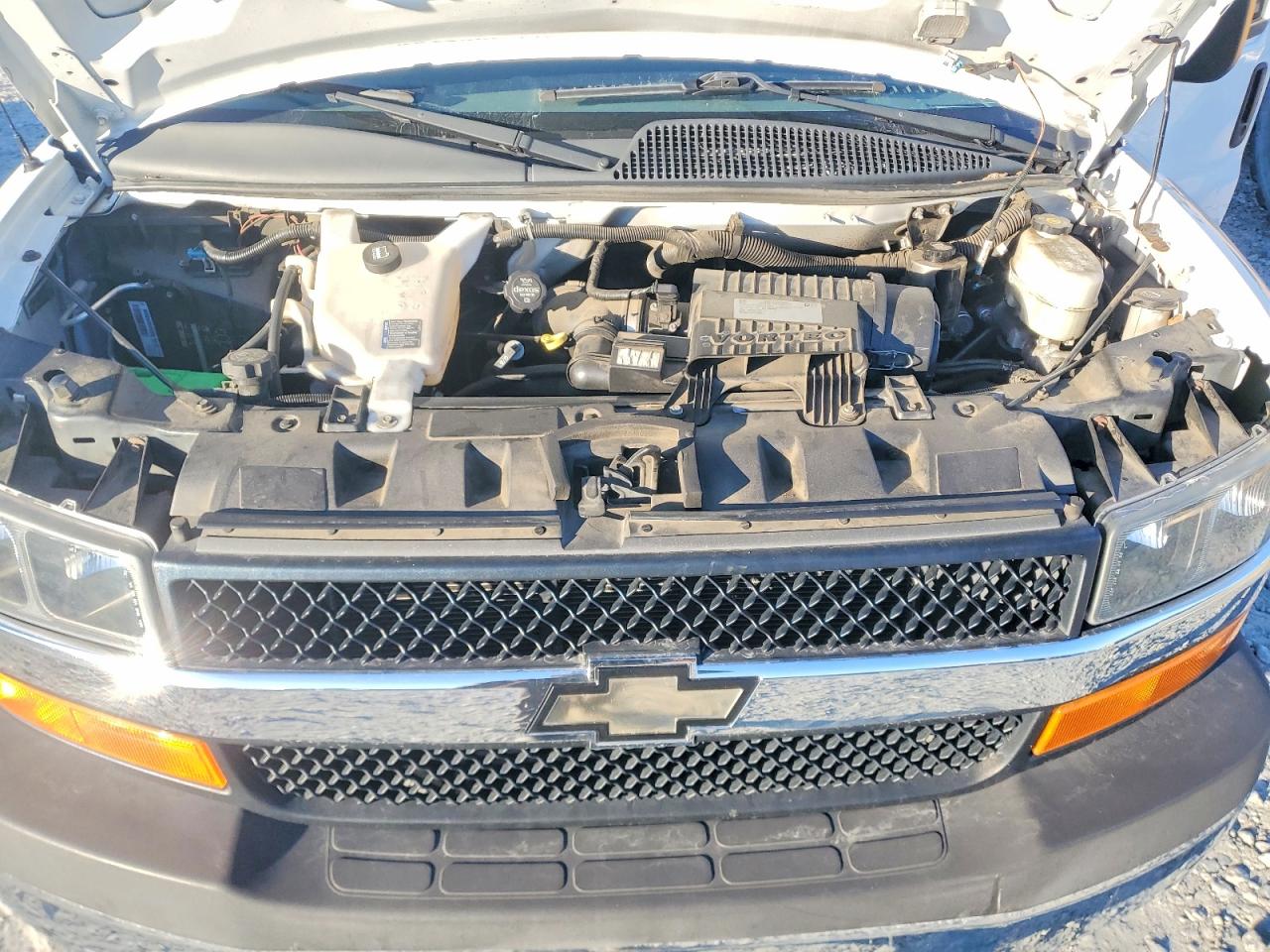 2017 CHEVROLET EXPRESS G3500 LT photo 23