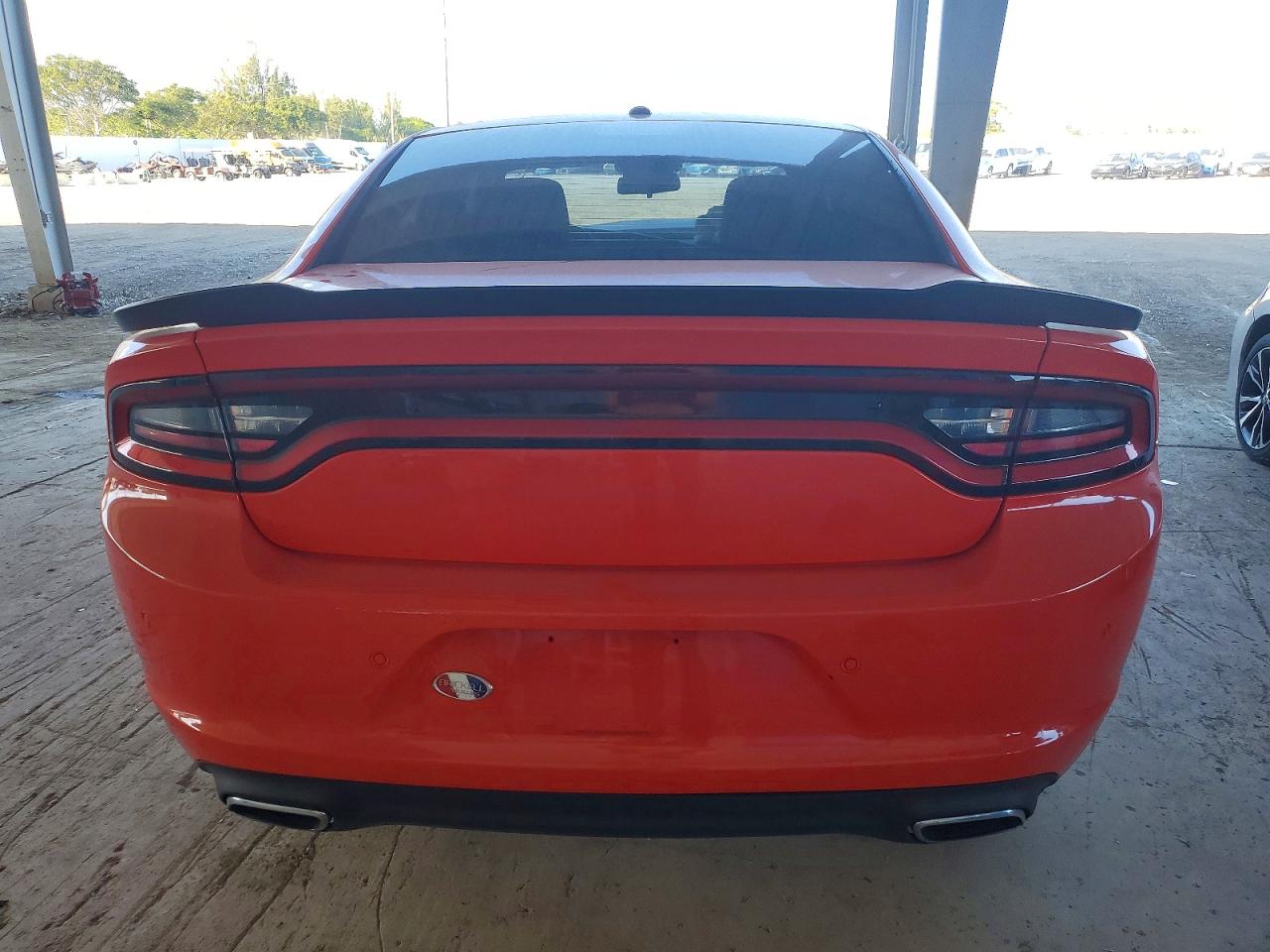 2016 DODGE CHARGER SE photo 6