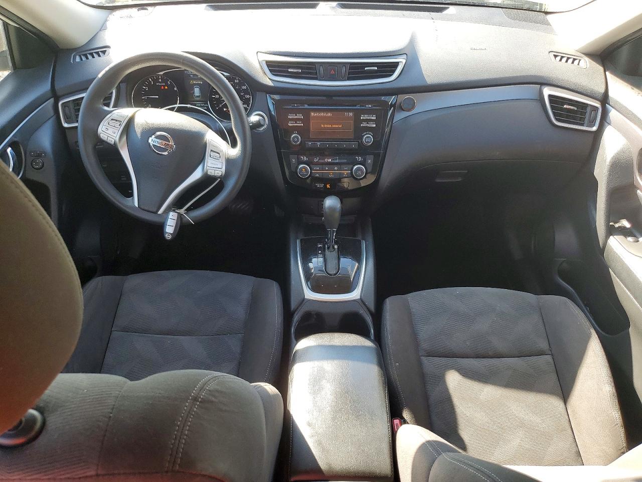 2016 NISSAN ROGUE S photo 8