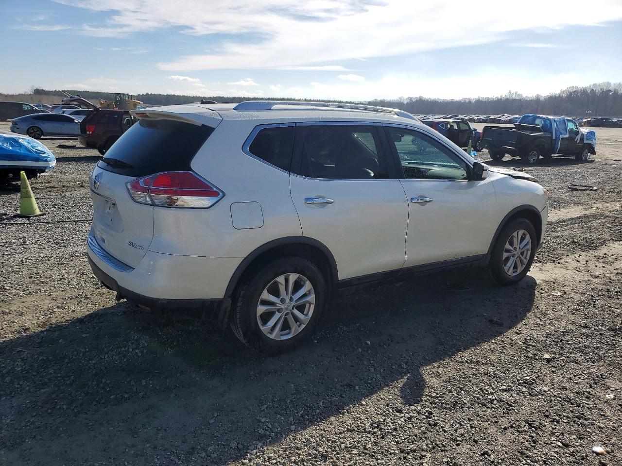 2016 NISSAN ROGUE S photo 3