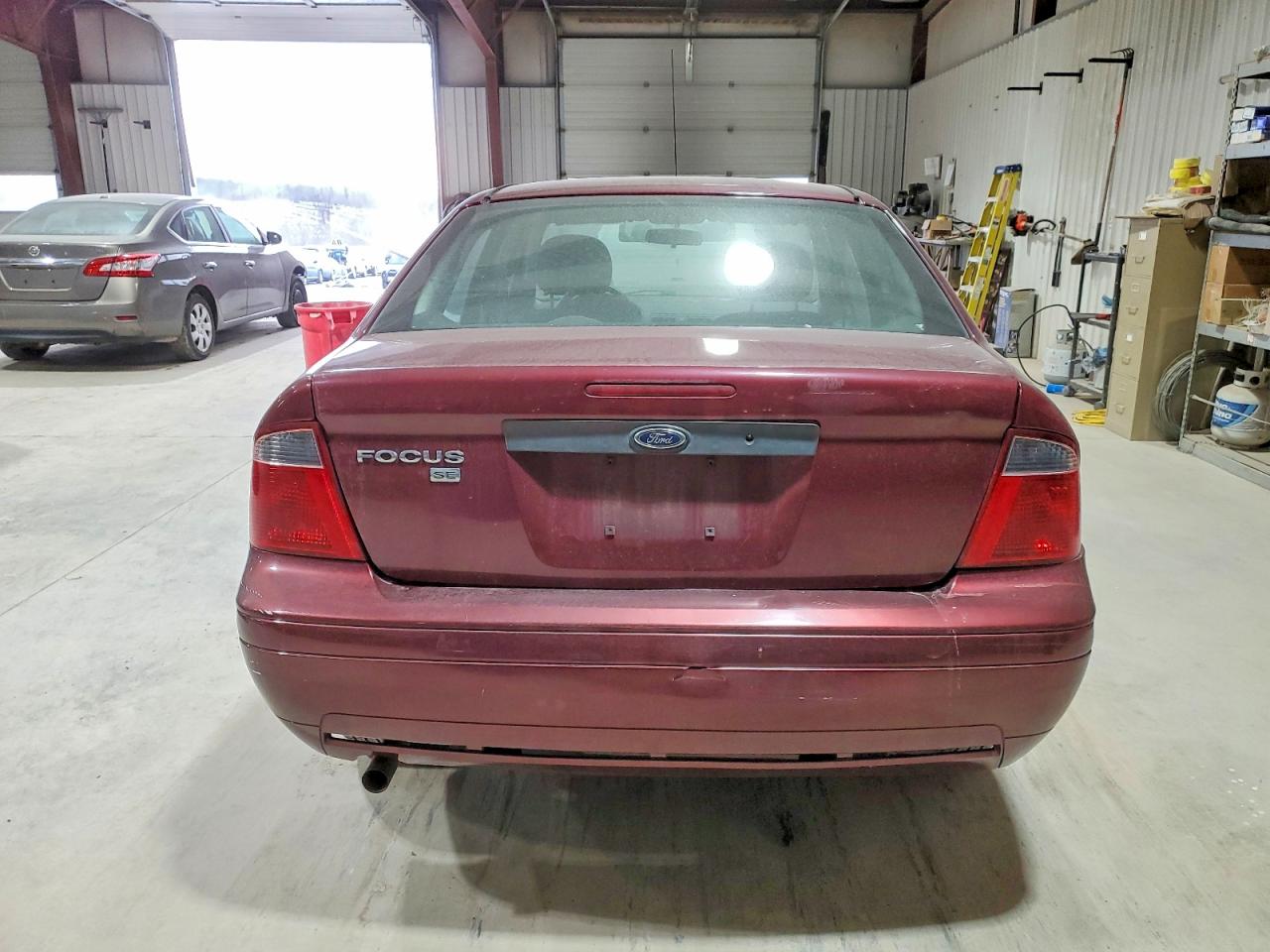 2007 FORD FOCUS ZX4 photo 6