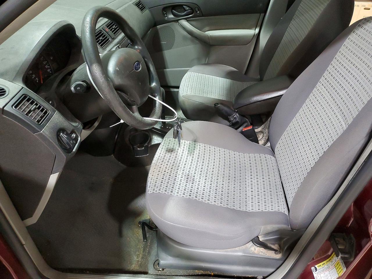2007 FORD FOCUS ZX4 photo 7