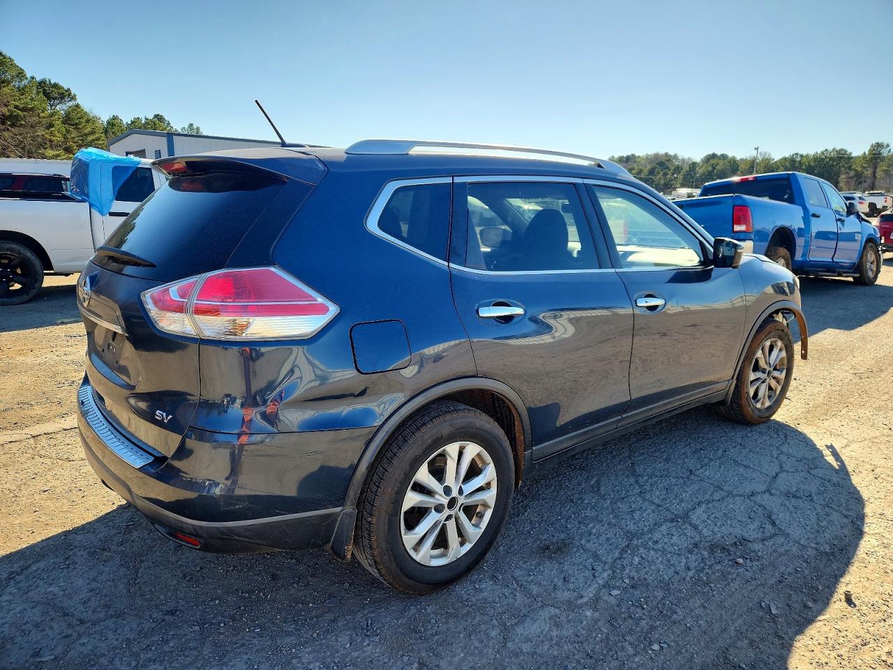 2016 NISSAN ROGUE S photo 5