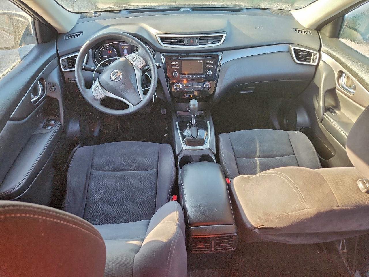 2016 NISSAN ROGUE S photo 8