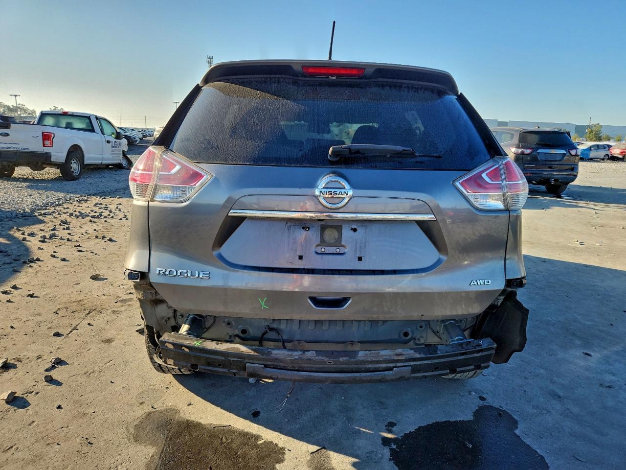 2016 NISSAN ROGUE S photo 6