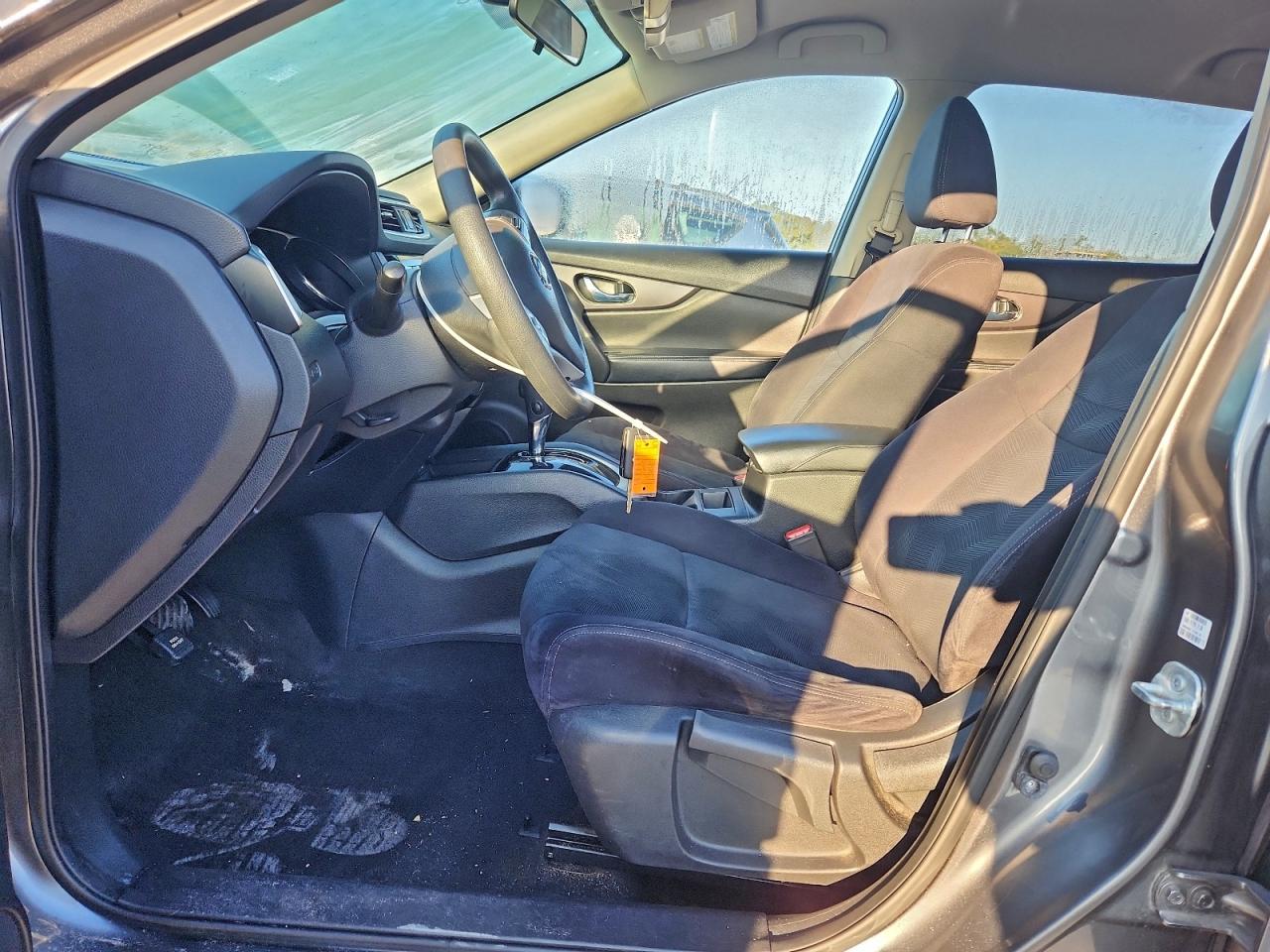 2016 NISSAN ROGUE S photo 7