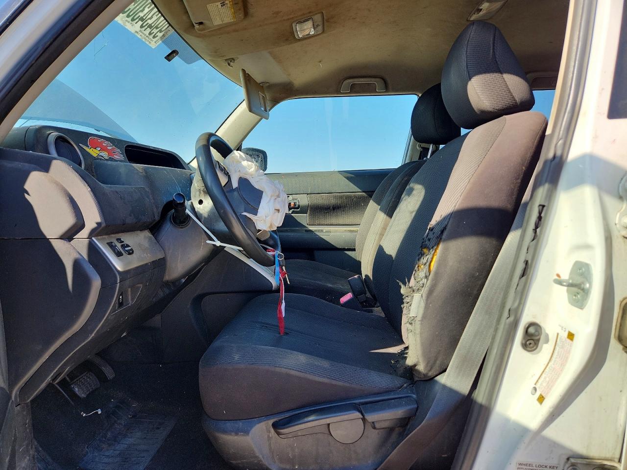 2008 TOYOTA SCION XB photo 7