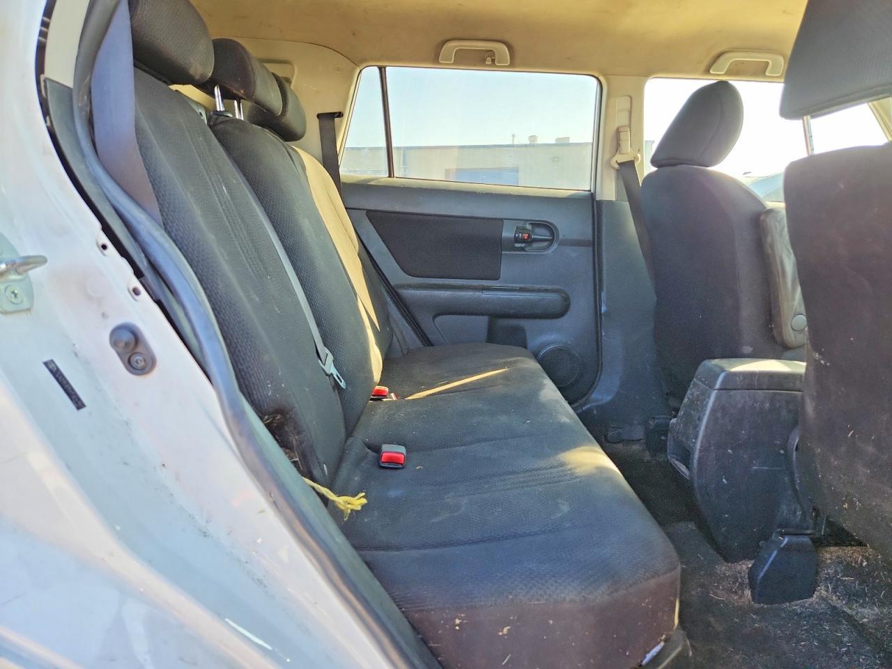 2008 TOYOTA SCION XB photo 10