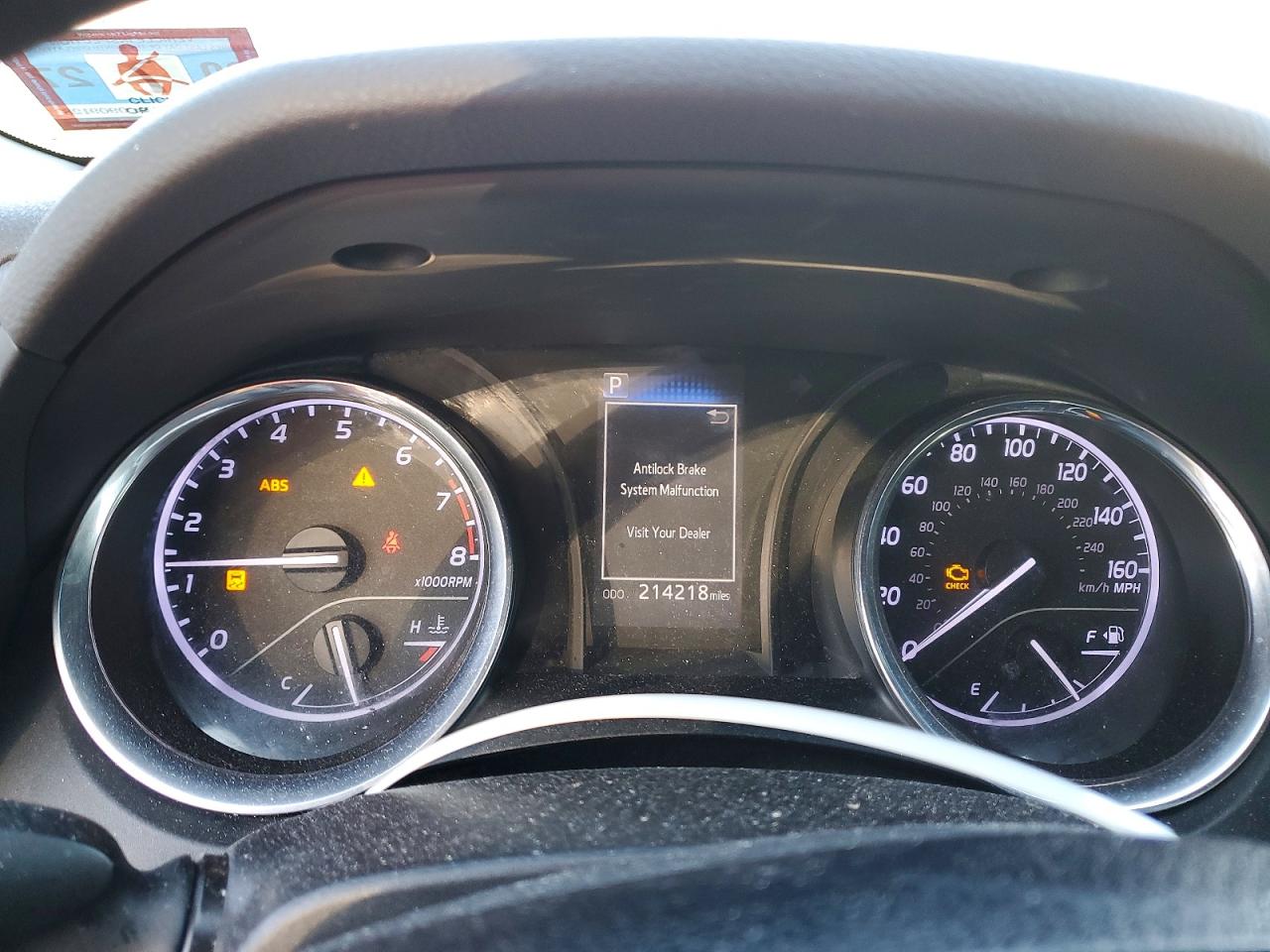 2020 TOYOTA CAMRY LE photo 9