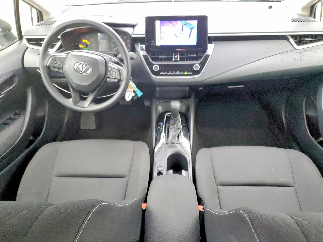 2025 TOYOTA COROLLA LE photo 8