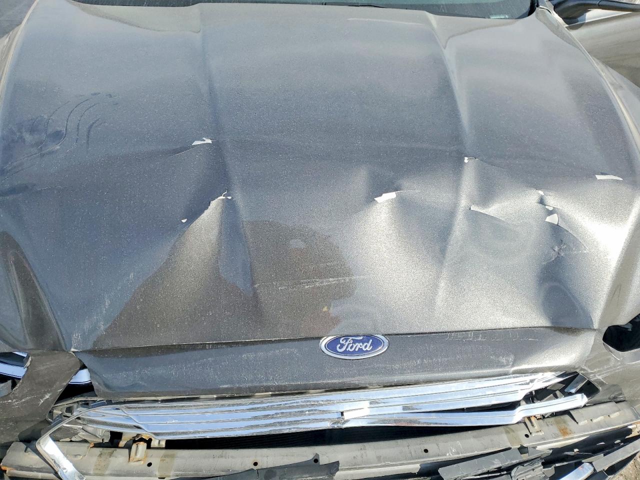 2015 FORD FUSION SE photo 11