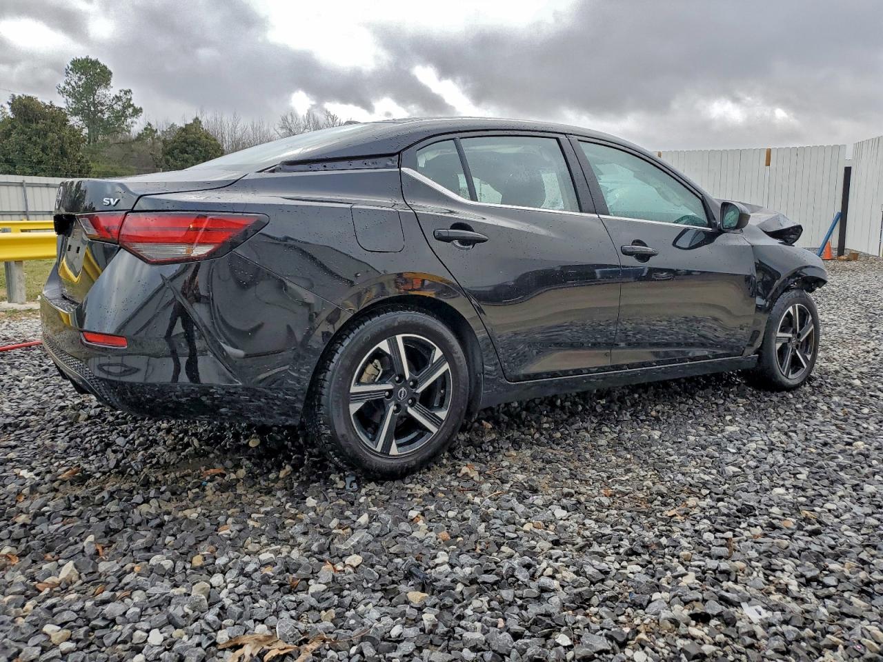 2024 NISSAN SENTRA SV photo 3