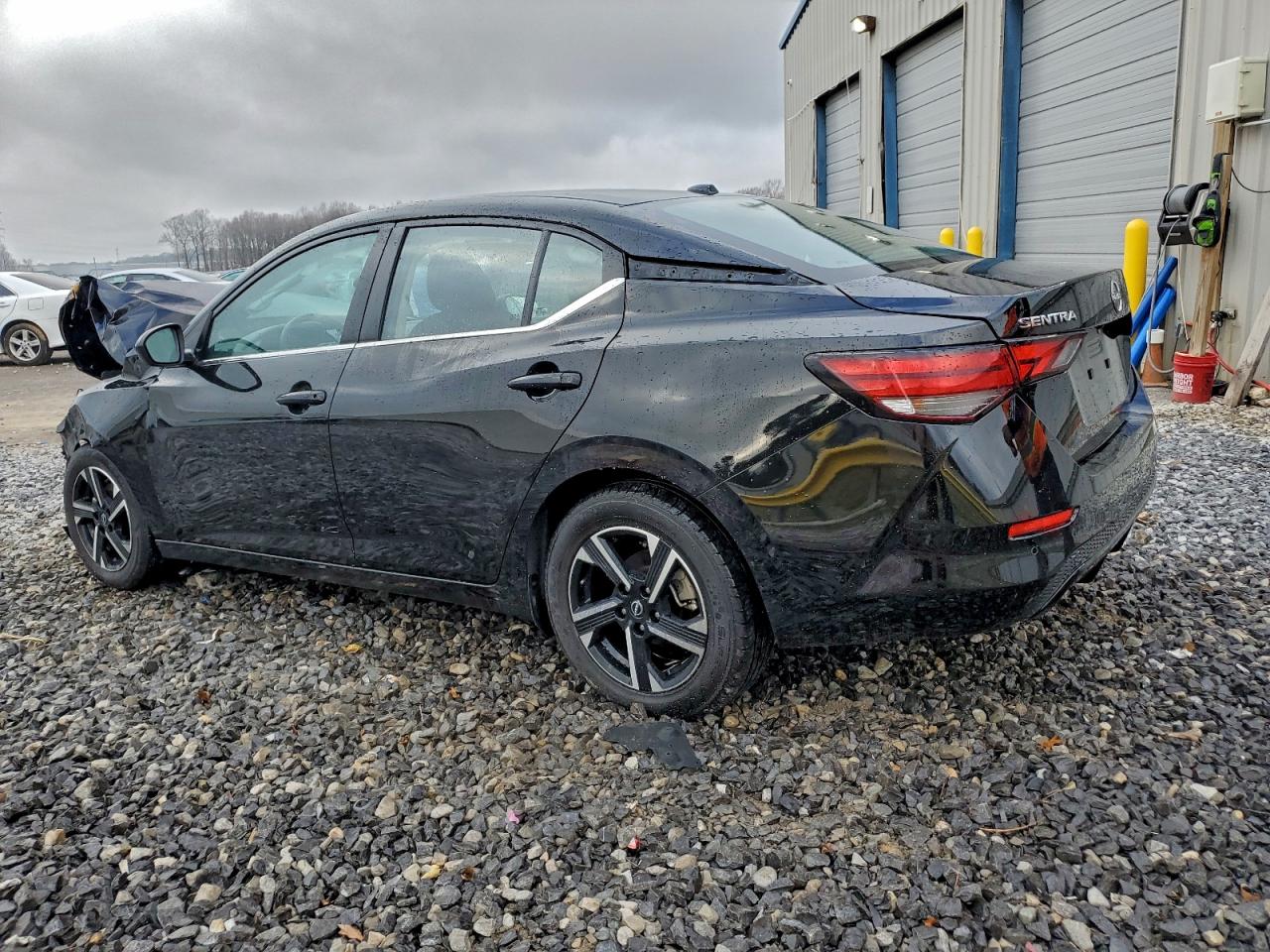 2024 NISSAN SENTRA SV photo 2